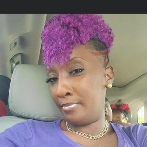 Meet your Posher, Latasha